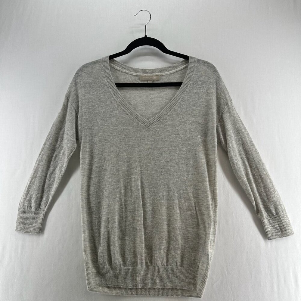 Banana Republic Alpaca Wool Blend Sweater Sz XS Pullover V-Neck 3/4 Sleeves Gray